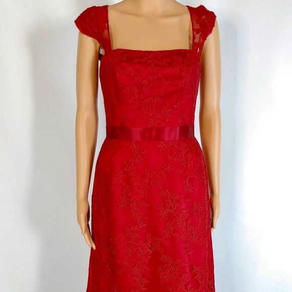 Liancarlo Dresses & Skirts - NWT Liancarlo A-Line Formal Gown Ruby Corded Lace